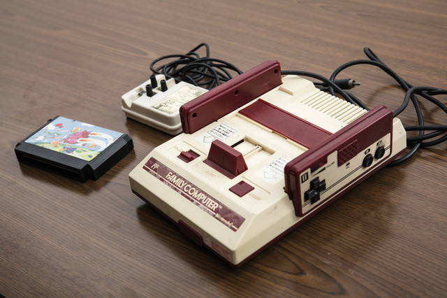 famicomFTHG5034_TP_V.jpg