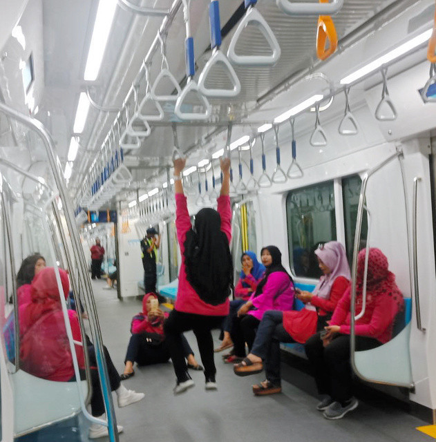 13005fdf.jpg